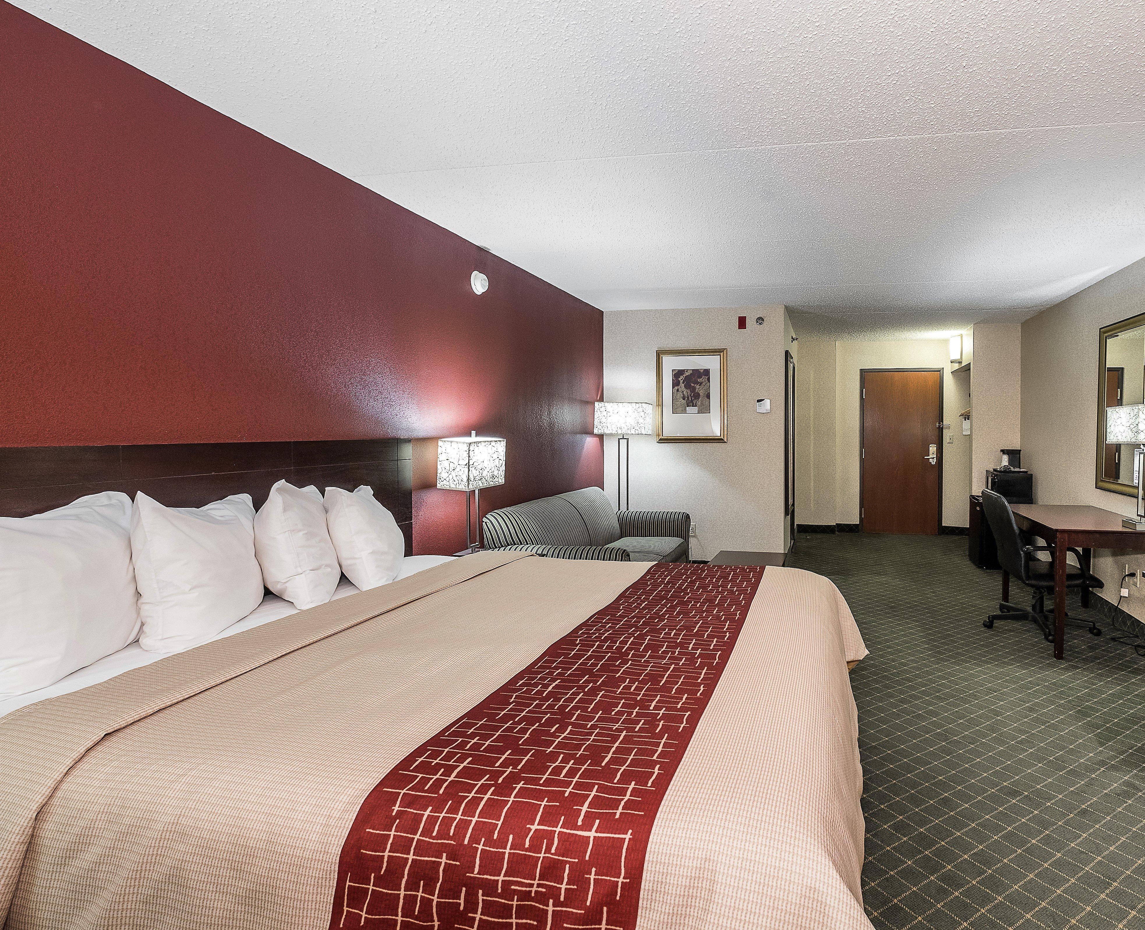 Red Roof Inn Hartford- New Britain Exterior foto