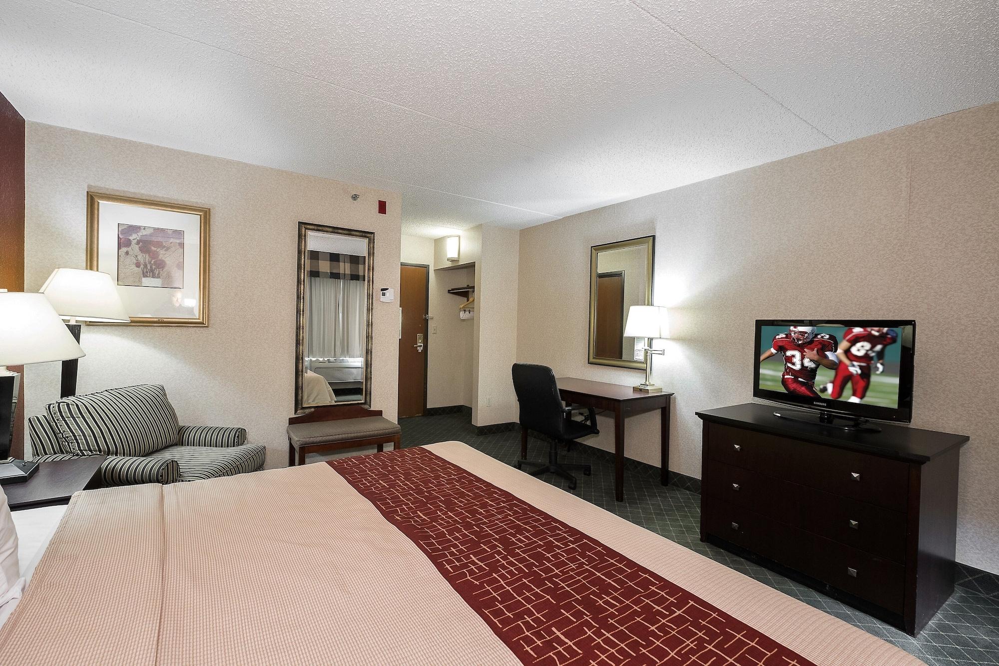 Red Roof Inn Hartford- New Britain Exterior foto