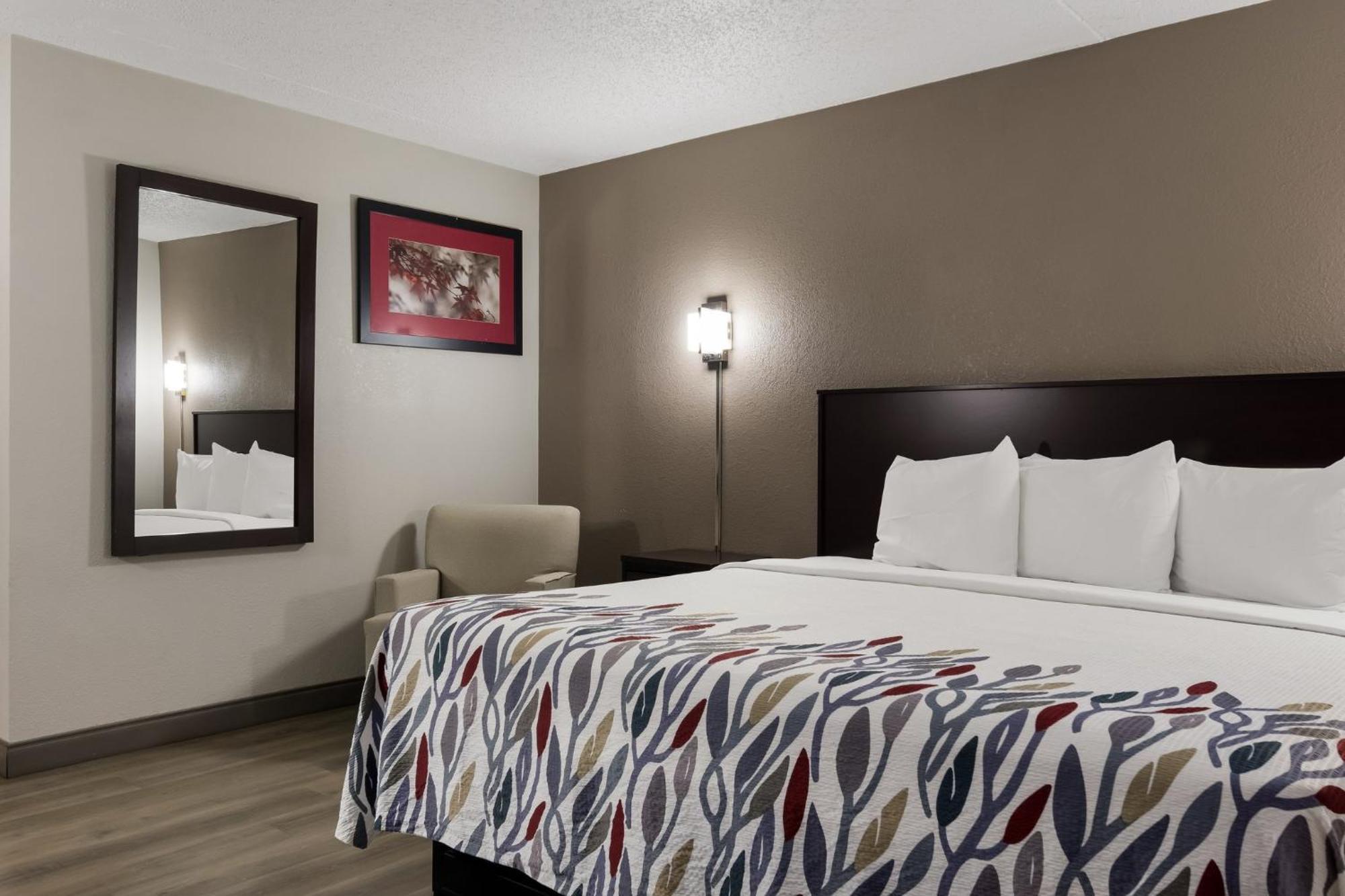 Red Roof Inn Hartford- New Britain Exterior foto