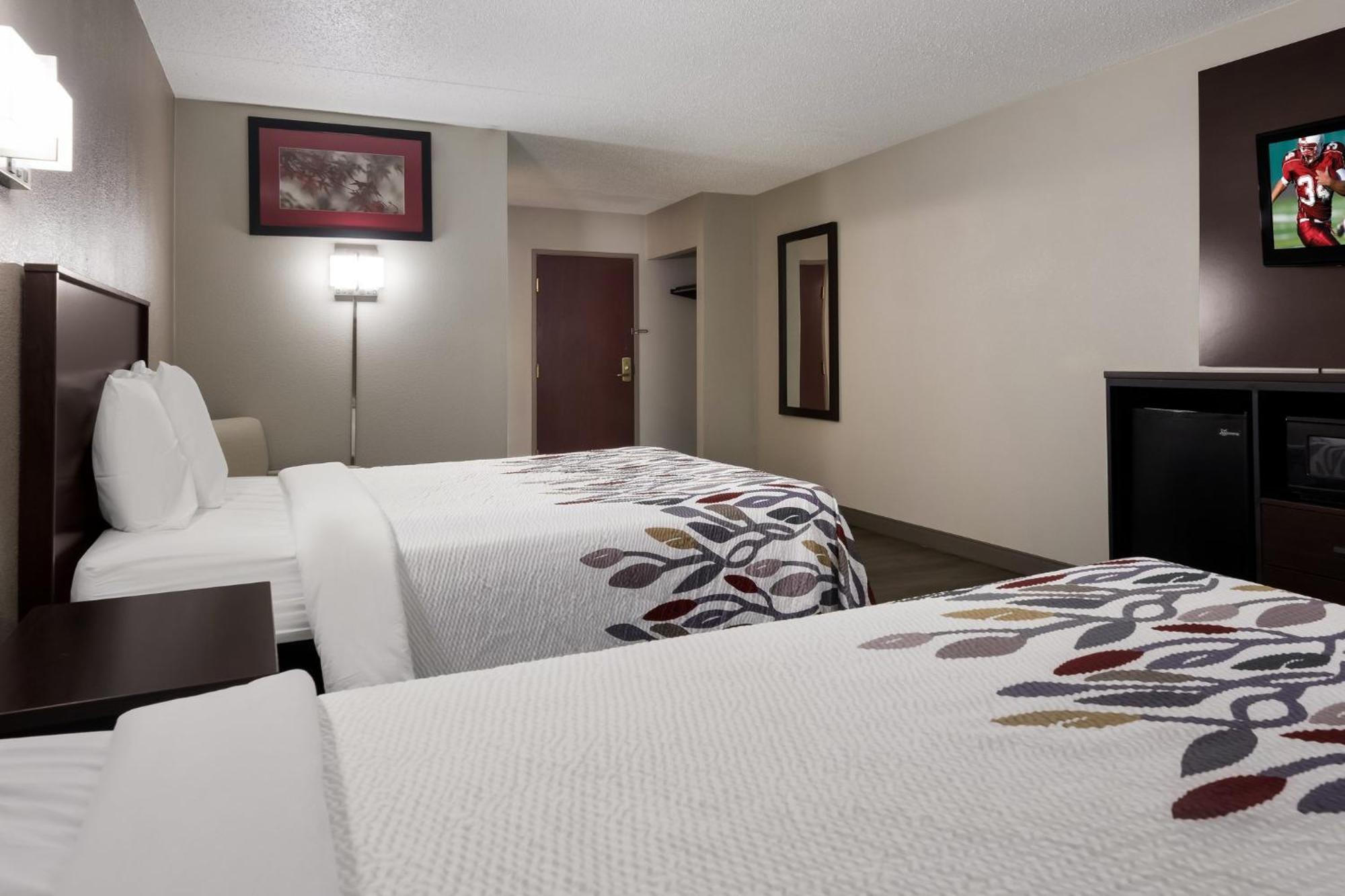Red Roof Inn Hartford- New Britain Exterior foto