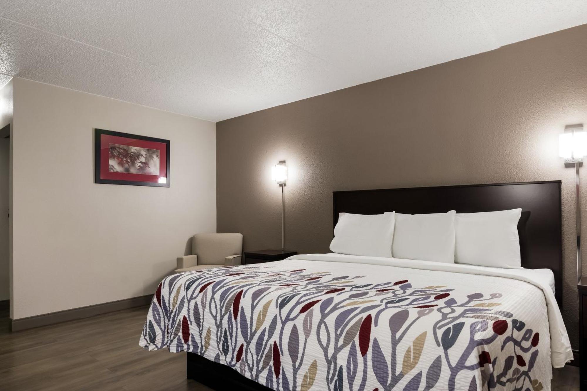 Red Roof Inn Hartford- New Britain Exterior foto