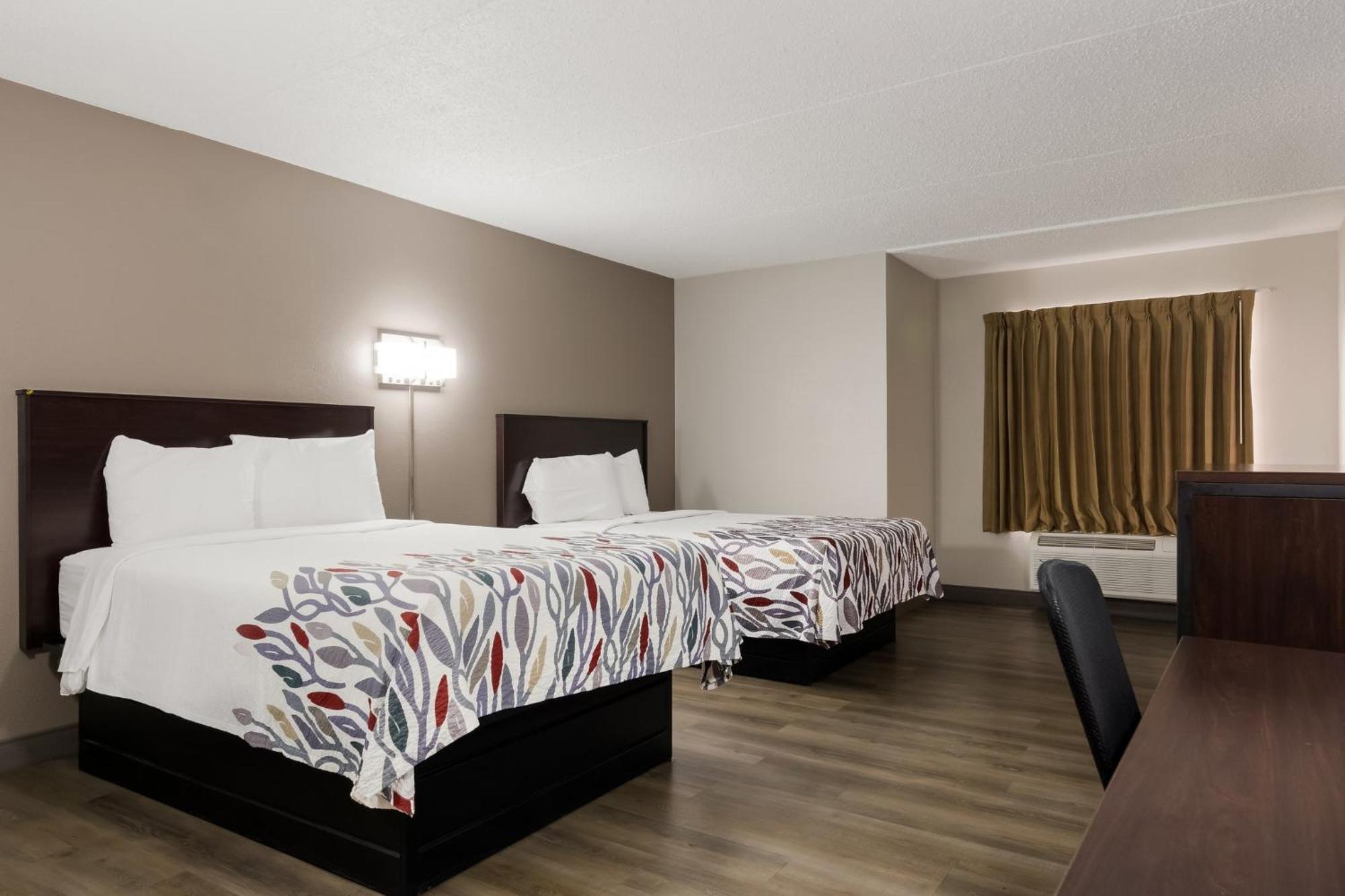 Red Roof Inn Hartford- New Britain Exterior foto